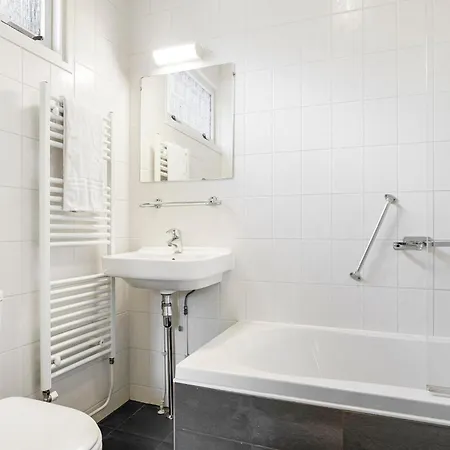 With Dishwasher, Near The Veluwe Holiday home *